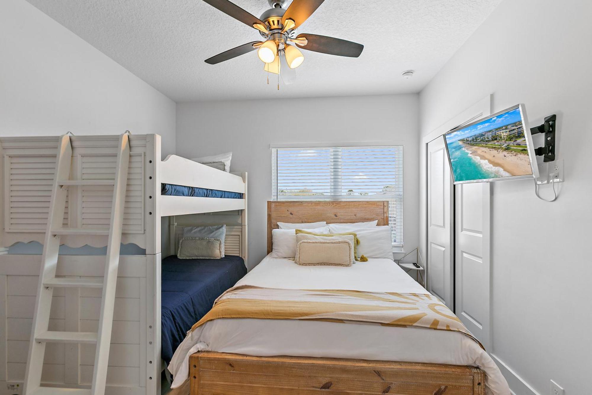 Few Steps To Ocean-4 Beach Cruisers & Free Parking & Private Backyard Jacksonville Beach Luaran gambar