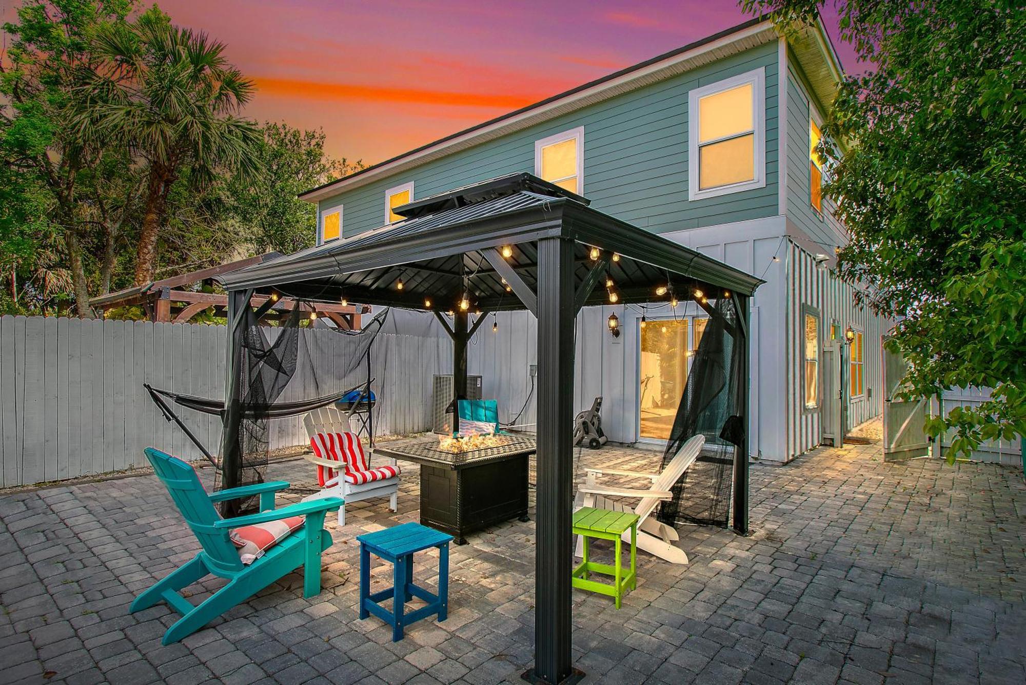 Few Steps To Ocean-4 Beach Cruisers & Free Parking & Private Backyard Jacksonville Beach Luaran gambar